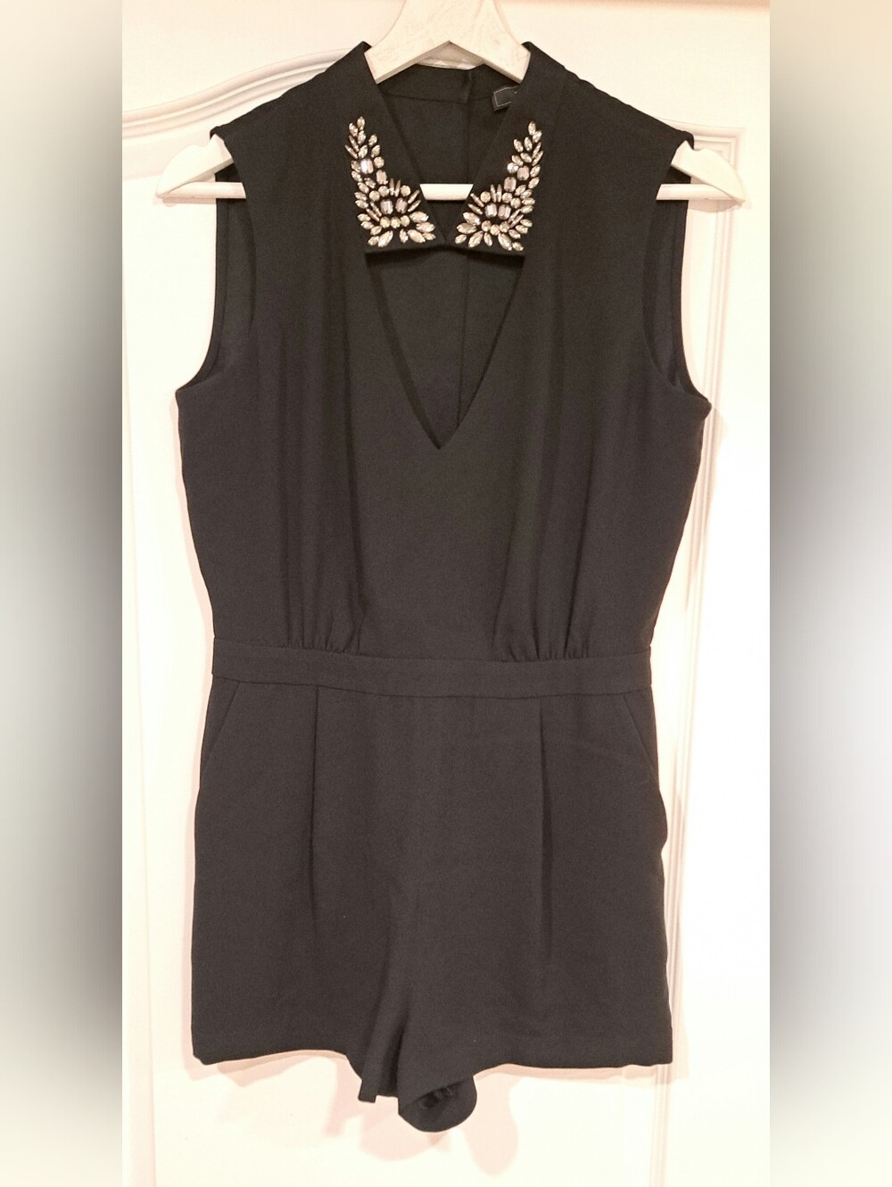 BCBG MaxAzria Black Brittany Jeweled Collar  Romper Black Size 4
